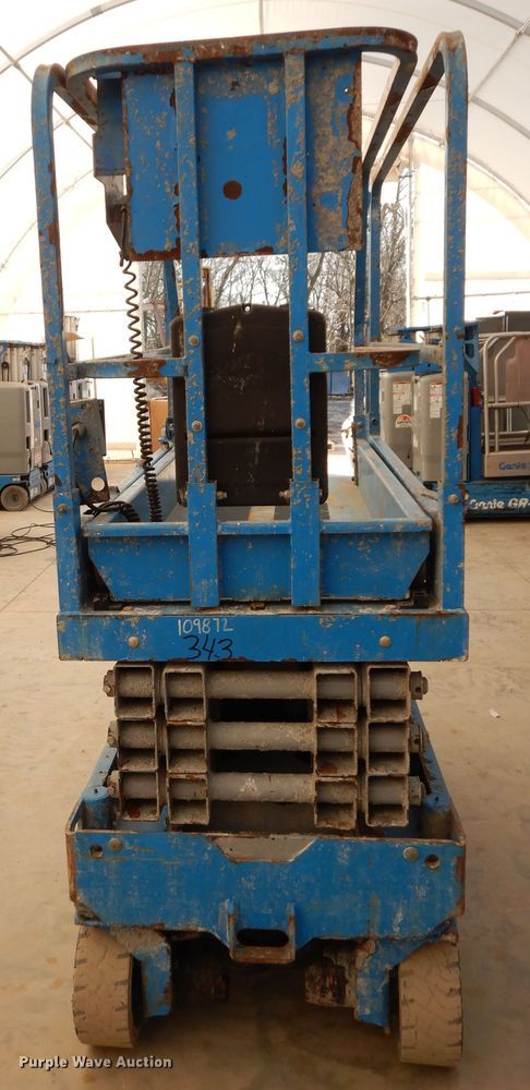 image for item GG9367 2013 Genie GS1930  scissor lift