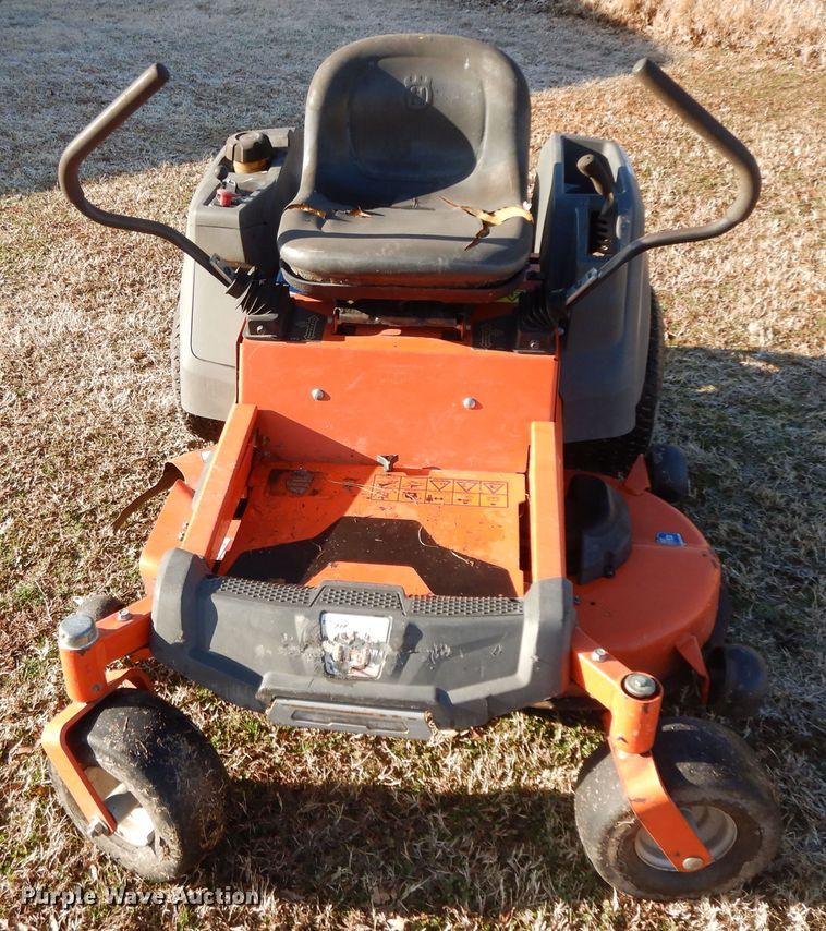 image for item GG9370 Husqvarna Z246  ZTR lawn mower