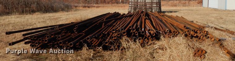 image for item GK9604 Approximately 1,000' of oilfield pipe