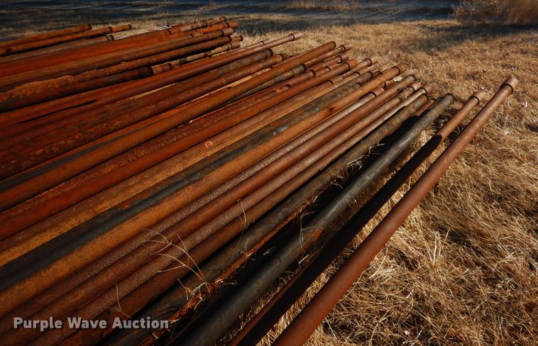 image for item GK9604 Approximately 1,000' of oilfield pipe