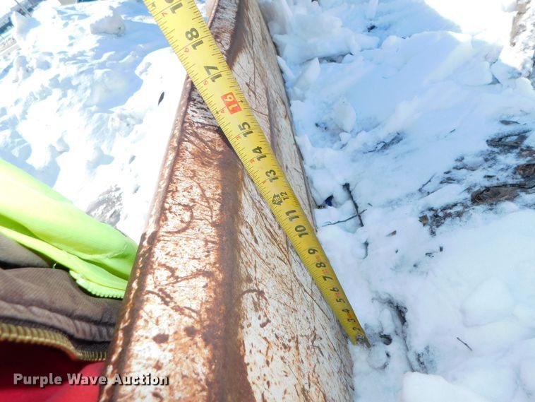 image for item GQ9938 Steel dump bed