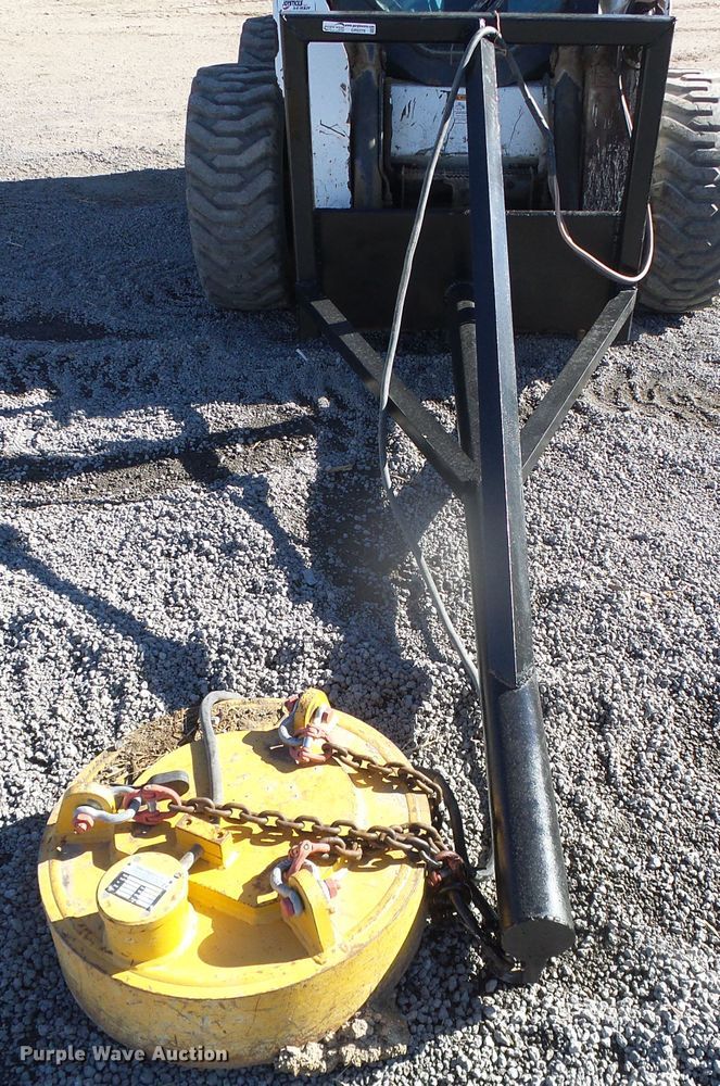 image for item GR9378 2017 Moley Magnetics ESB 26/100048  skid steer magnet