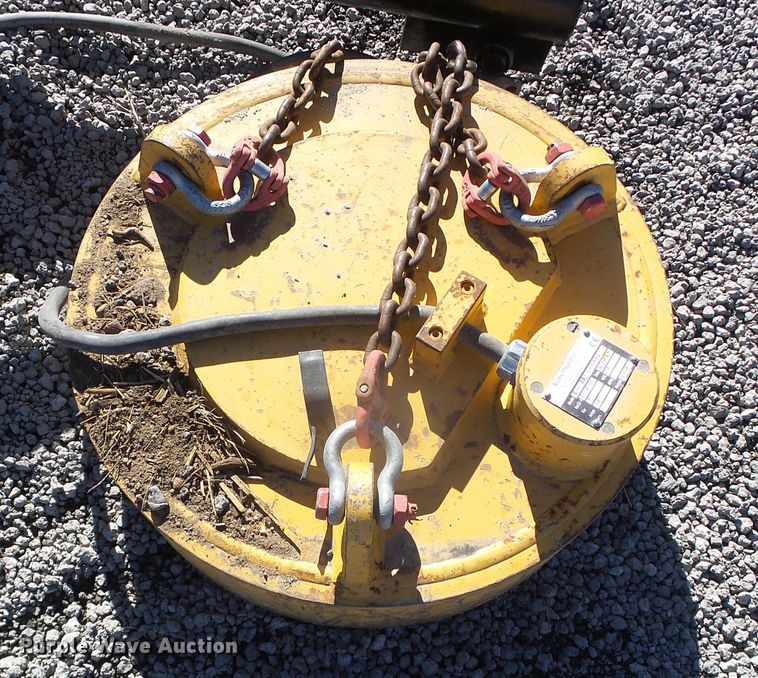 image for item GR9378 2017 Moley Magnetics ESB 26/100048  skid steer magnet