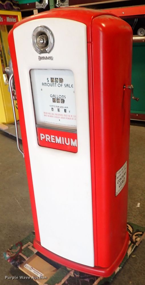 image for item HC9758 Bennett 766 fuel pump