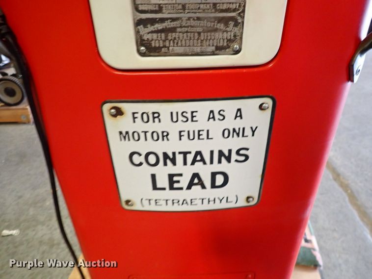 image for item HC9758 Bennett 766 fuel pump