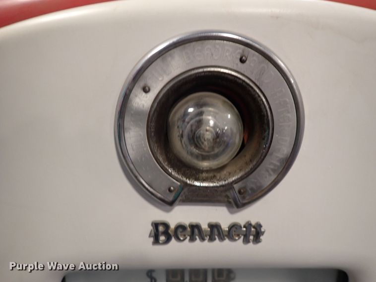 image for item HC9758 Bennett 766 fuel pump