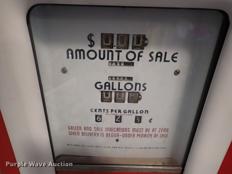 image for item HC9758 Bennett 766 fuel pump