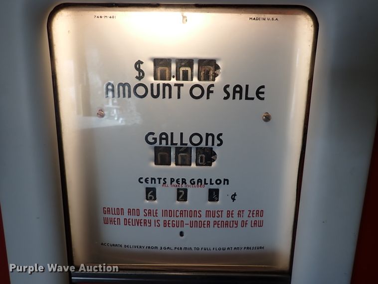 image for item HC9758 Bennett 766 fuel pump