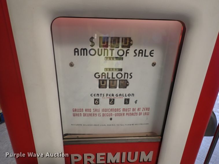 image for item HC9758 Bennett 766 fuel pump