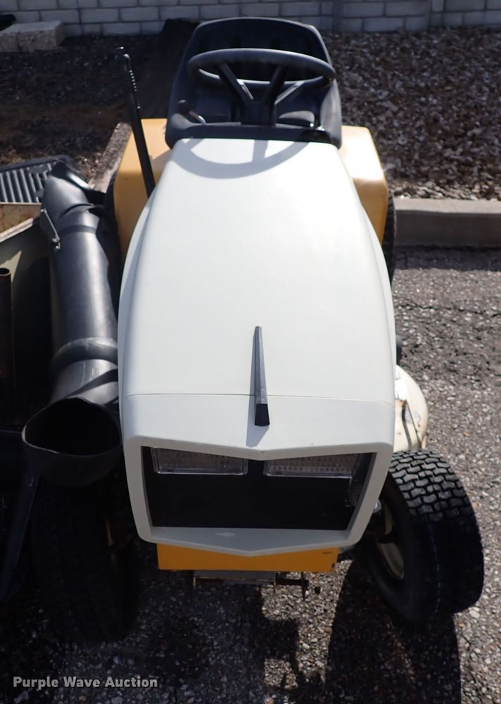 image for item HC9906 Assorted equipment