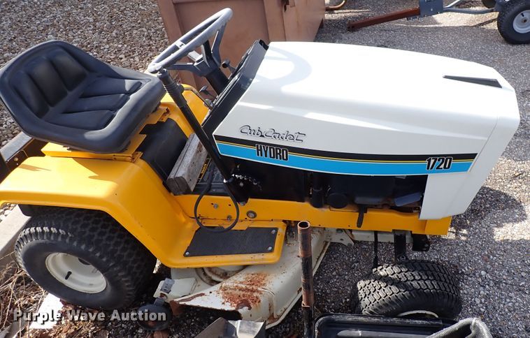 image for item HC9906 Assorted equipment