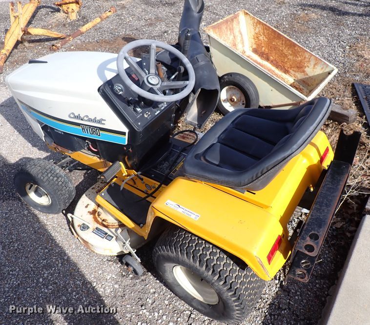 image for item HC9906 Assorted equipment