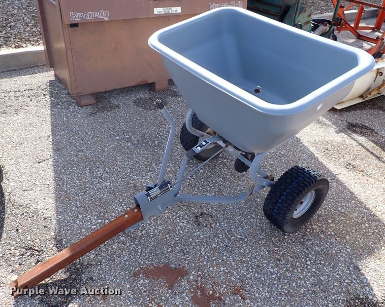 image for item HC9906 Assorted equipment