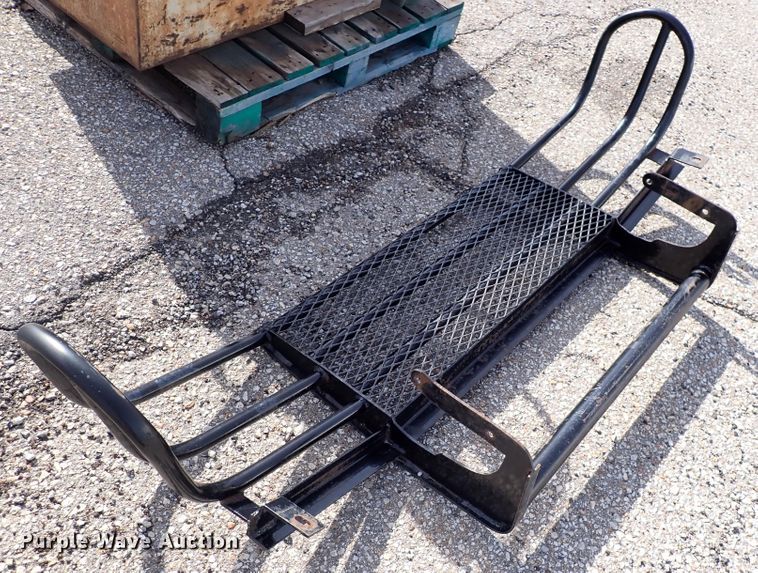 image for item HC9906 Assorted equipment