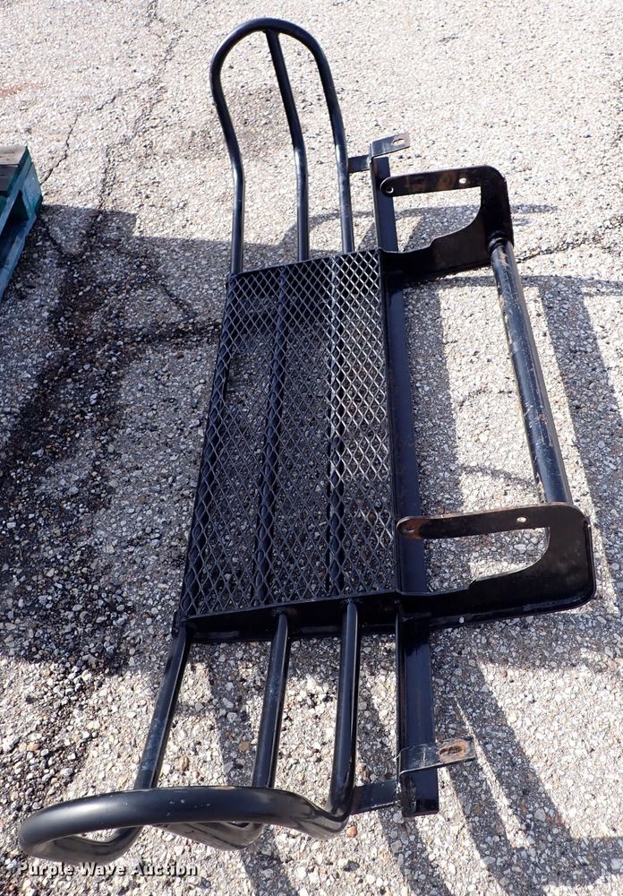 image for item HC9906 Assorted equipment