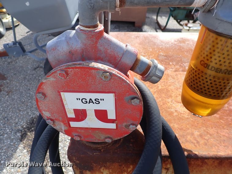 image for item HC9906 Assorted equipment