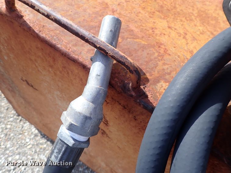 image for item HC9906 Assorted equipment