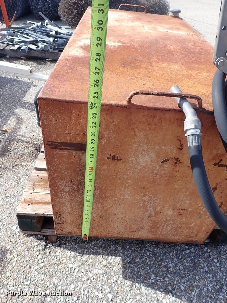 image for item HC9906 Assorted equipment