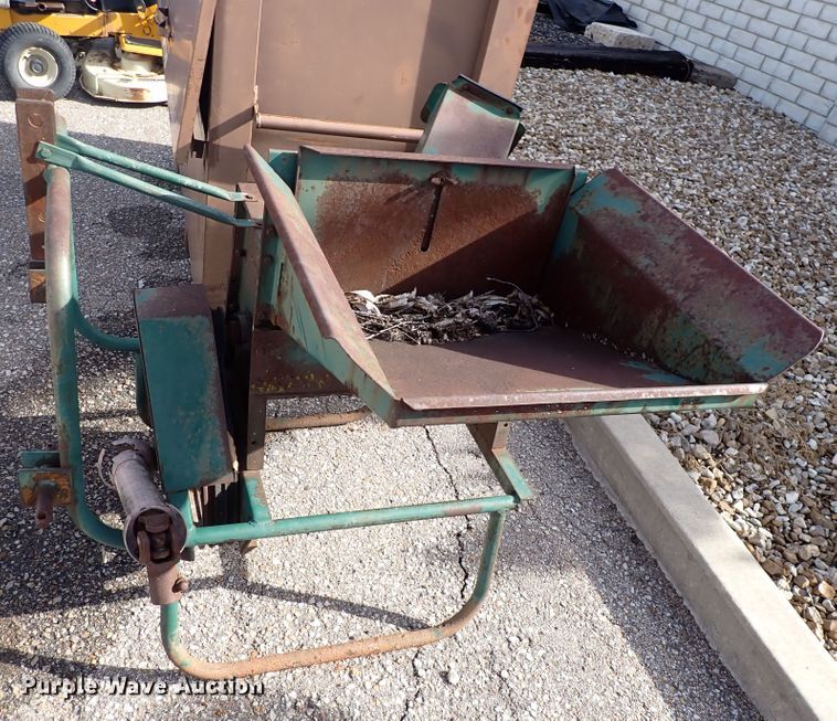 image for item HC9906 Assorted equipment