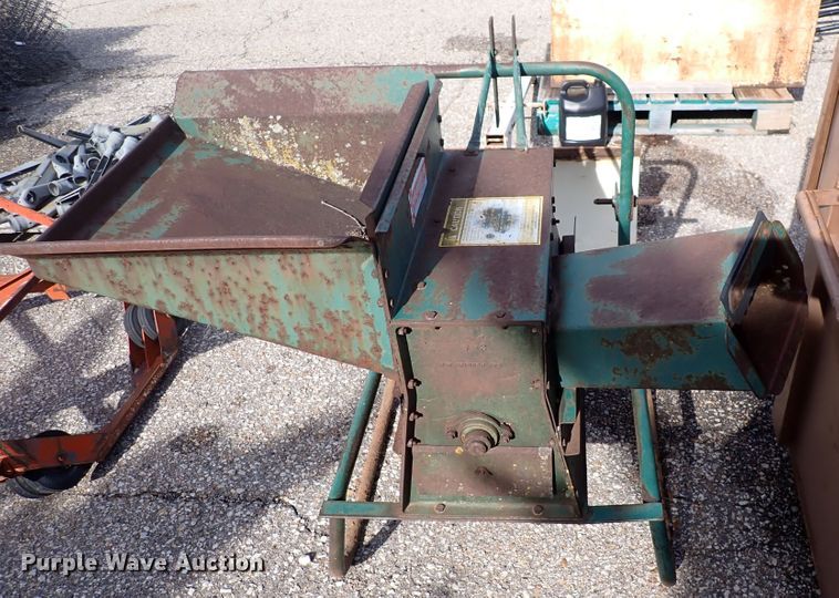 image for item HC9906 Assorted equipment