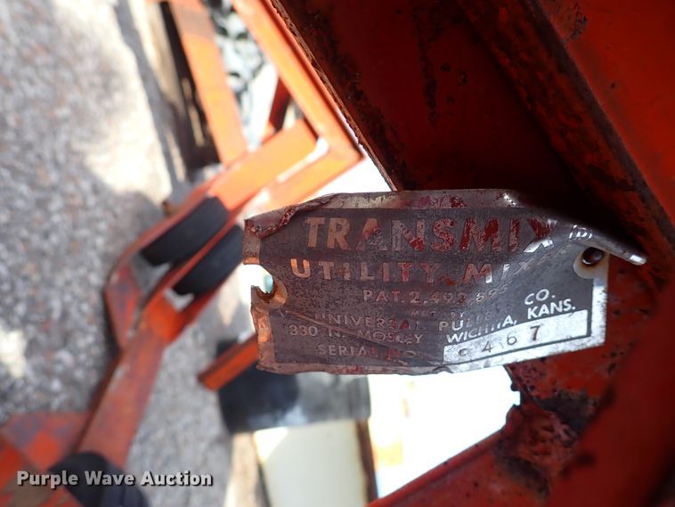 image for item HC9906 Assorted equipment