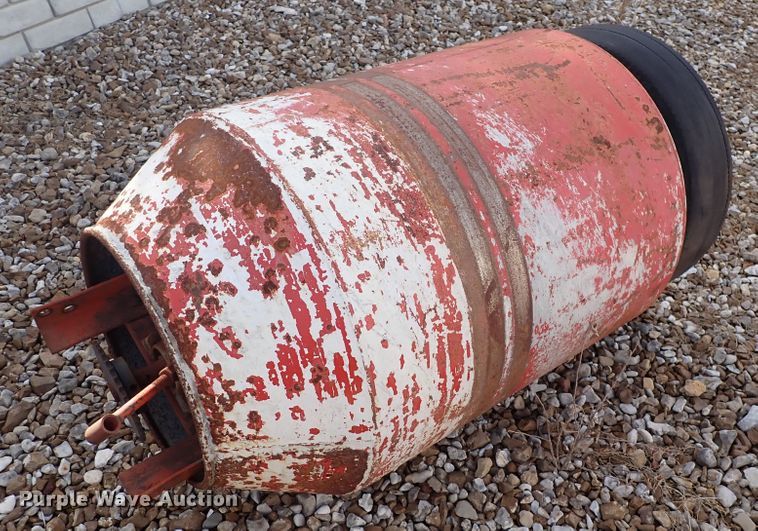 image for item HC9906 Assorted equipment