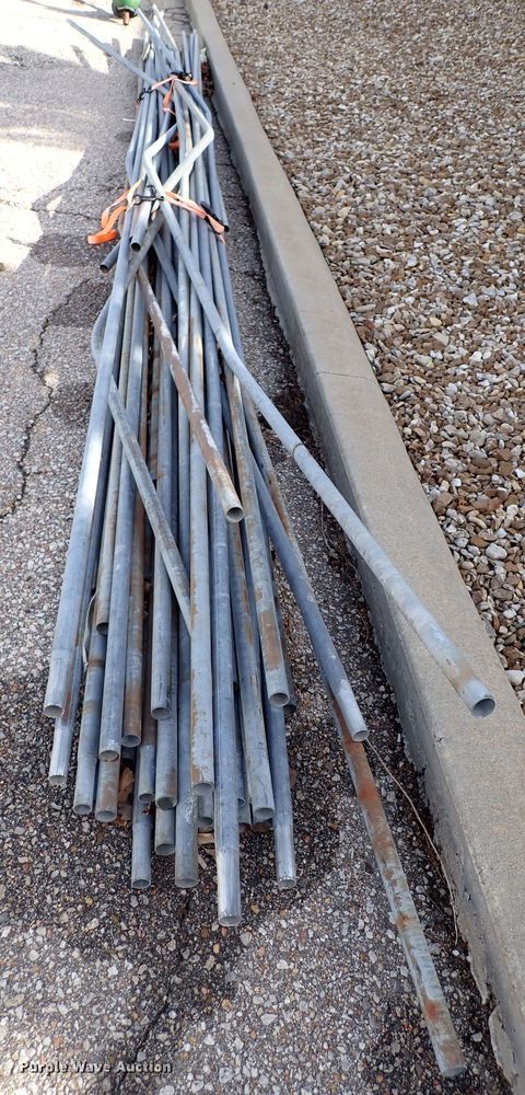 image for item HC9910 Chain link fence