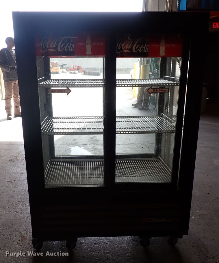 image for item HC9912 True Coca Cola refrigerated cooler