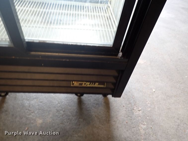 image for item HC9912 True Coca Cola refrigerated cooler