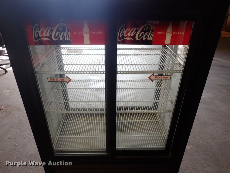 image for item HC9912 True Coca Cola refrigerated cooler