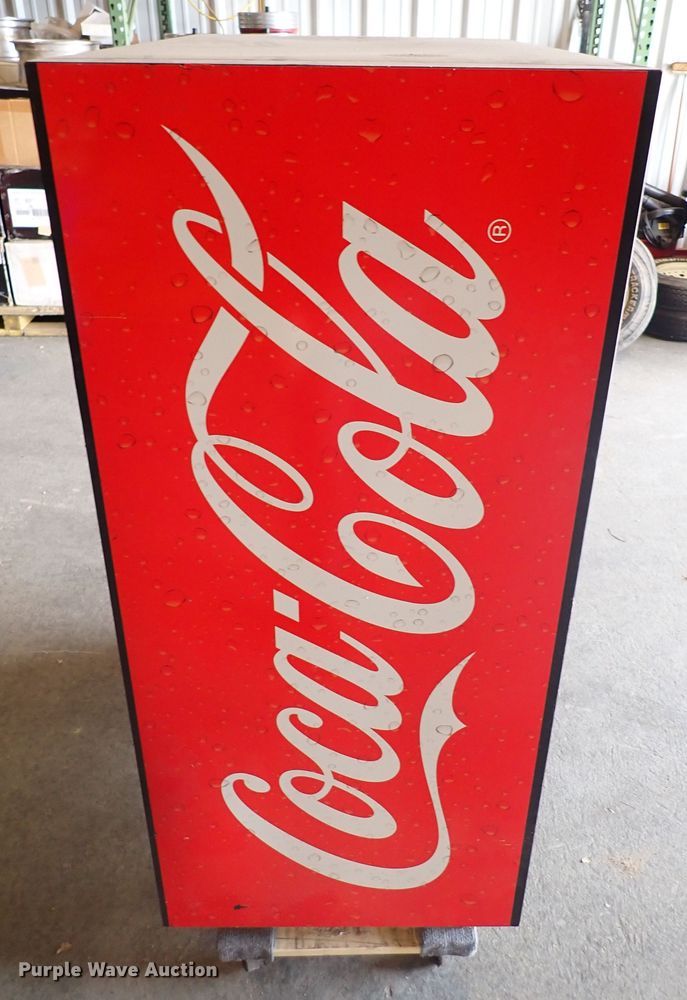 image for item HC9912 True Coca Cola refrigerated cooler