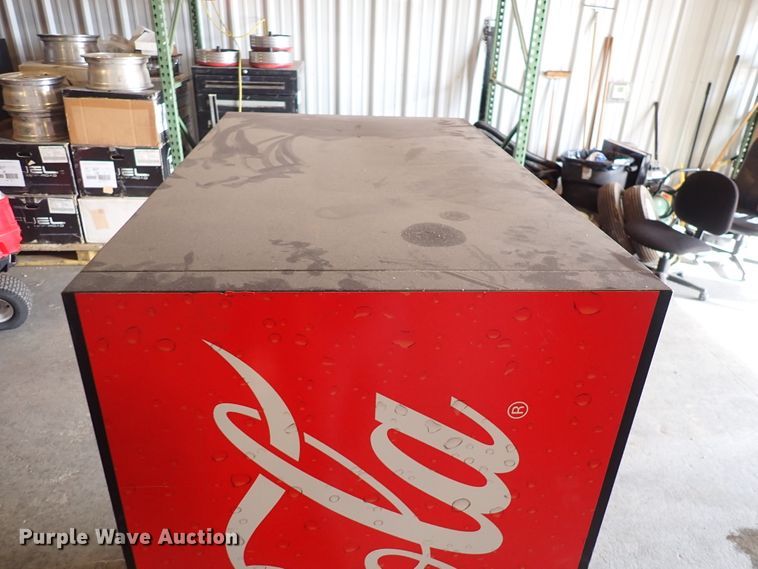 image for item HC9912 True Coca Cola refrigerated cooler