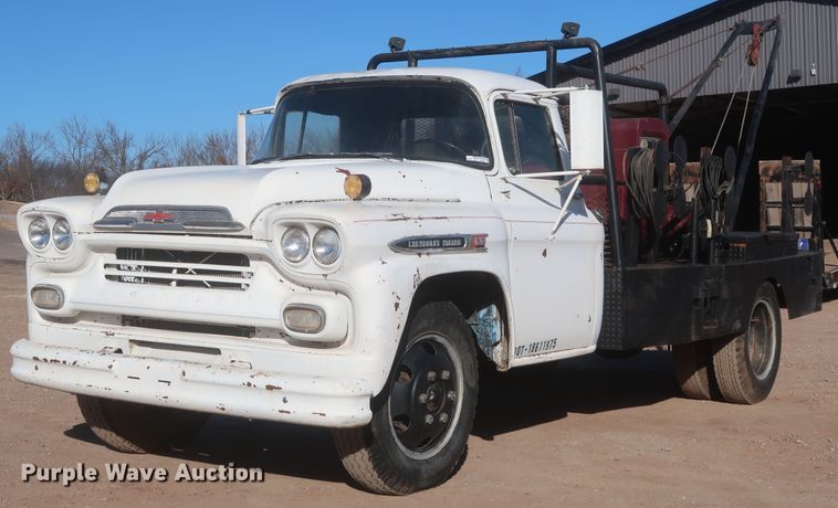 image for item HK9657 1959 Chevrolet Viking 60  winch truck