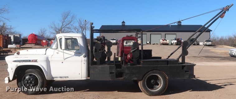 image for item HK9657 1959 Chevrolet Viking 60  winch truck