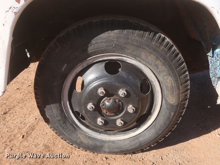 image for item HK9657 1959 Chevrolet Viking 60  winch truck