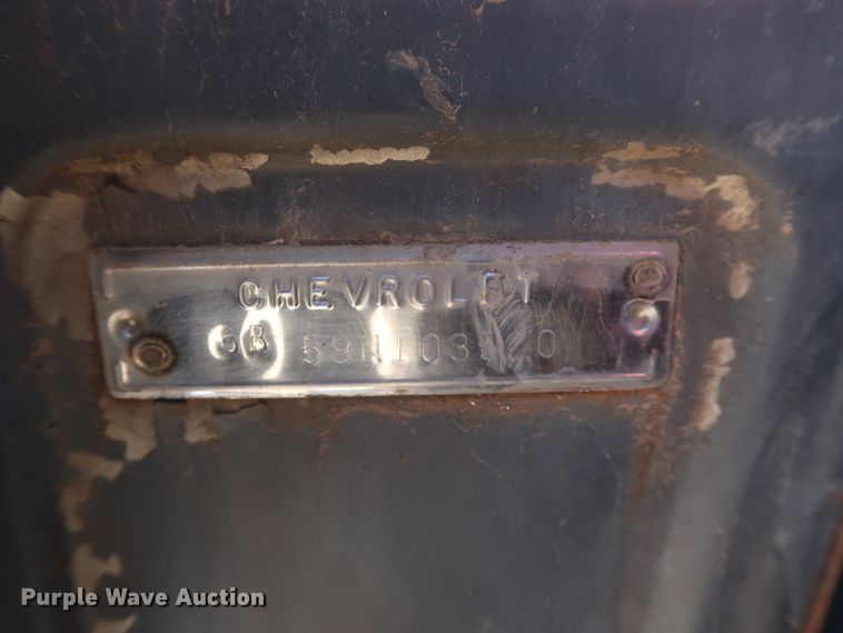 image for item HK9657 1959 Chevrolet Viking 60  winch truck
