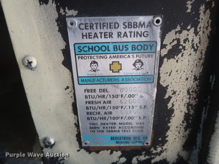 image for item HK9658 1978 Crown Supercoach A-426-11  bus