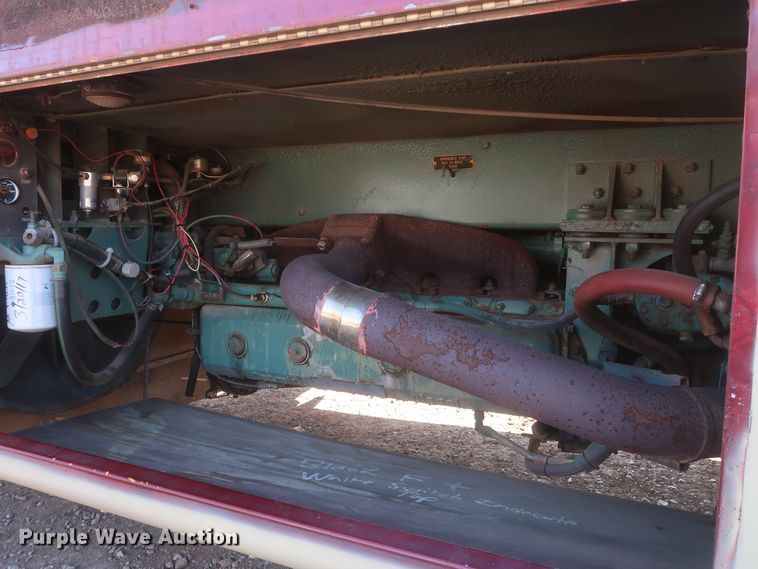 image for item HK9658 1978 Crown Supercoach A-426-11  bus