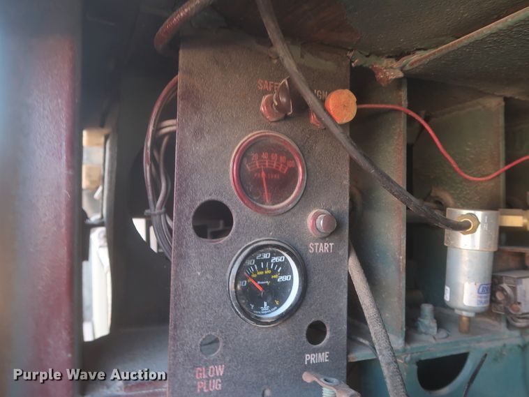 image for item HK9658 1978 Crown Supercoach A-426-11  bus