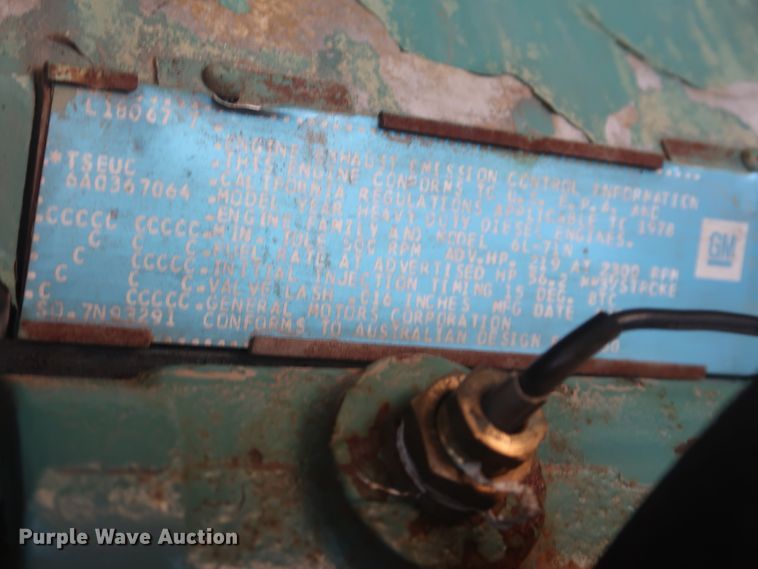 image for item HK9658 1978 Crown Supercoach A-426-11  bus