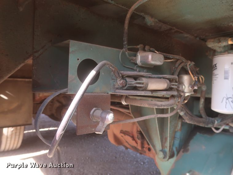 image for item HK9658 1978 Crown Supercoach A-426-11  bus