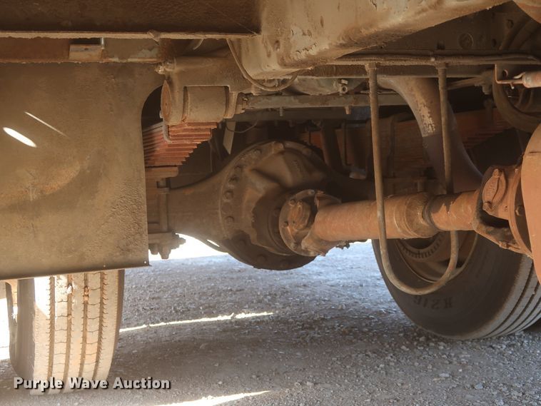 image for item HK9658 1978 Crown Supercoach A-426-11  bus