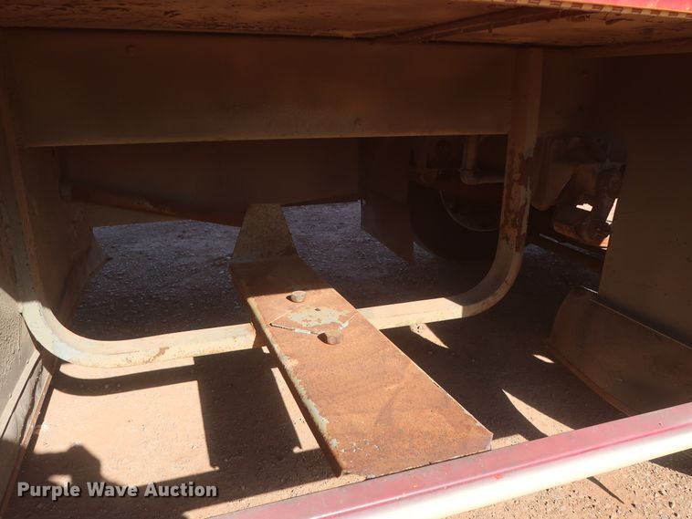 image for item HK9658 1978 Crown Supercoach A-426-11  bus