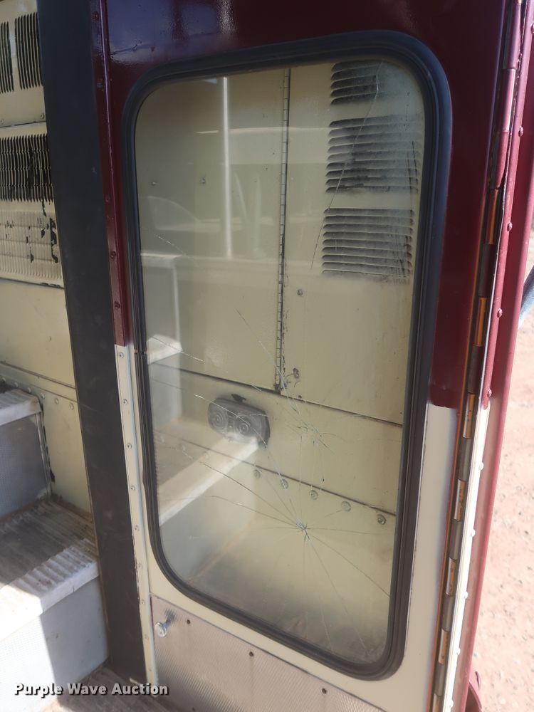 image for item HK9658 1978 Crown Supercoach A-426-11  bus