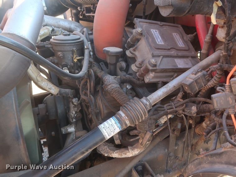 image for item HK9679 2004 Ford F650 Super Duty XL  truck cab and chassis