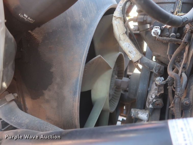 image for item HK9679 2004 Ford F650 Super Duty XL  truck cab and chassis