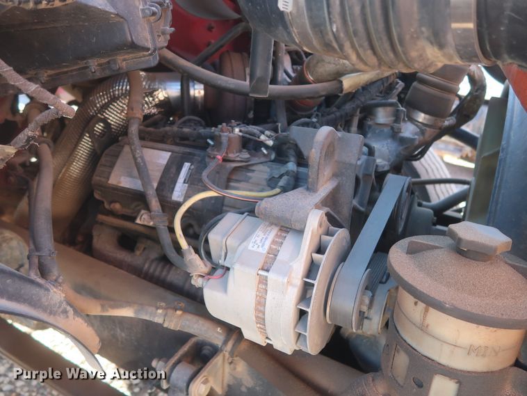 image for item HK9679 2004 Ford F650 Super Duty XL  truck cab and chassis