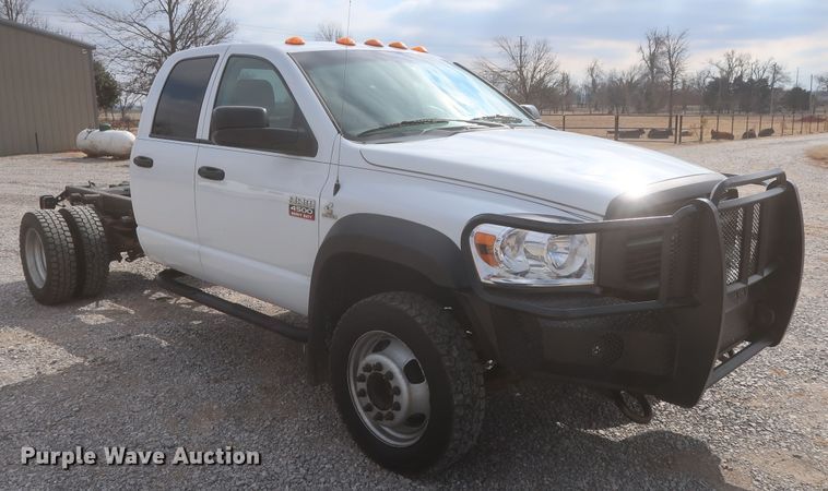 image for item HK9692 2009 Dodge Ram 4500HD  truck cab and chassis