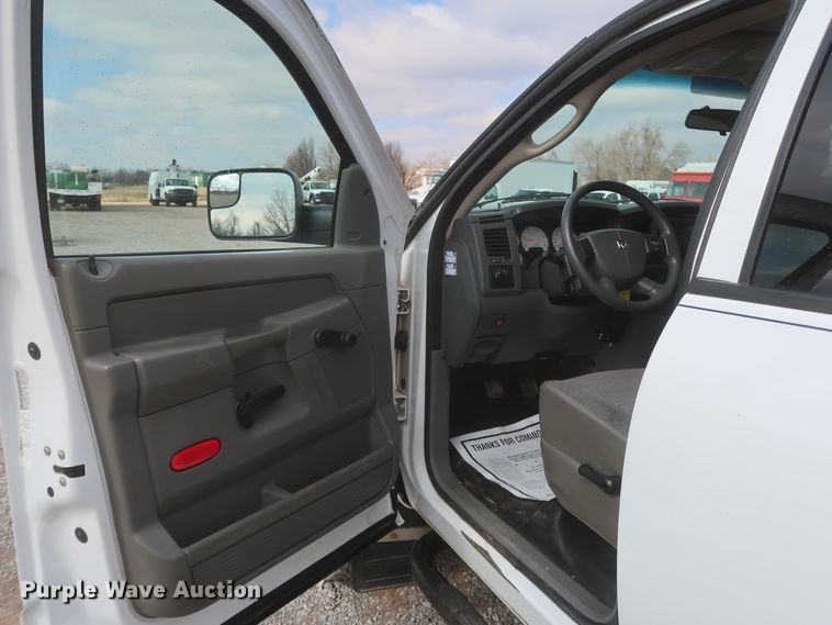 image for item HK9692 2009 Dodge Ram 4500HD  truck cab and chassis