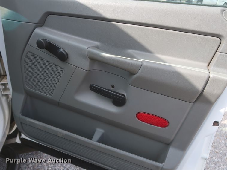 image for item HK9692 2009 Dodge Ram 4500HD  truck cab and chassis